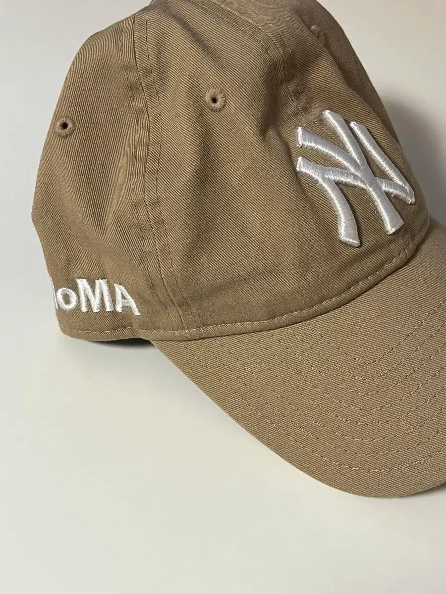 NEW ERA モマ ベースボールキャップ
