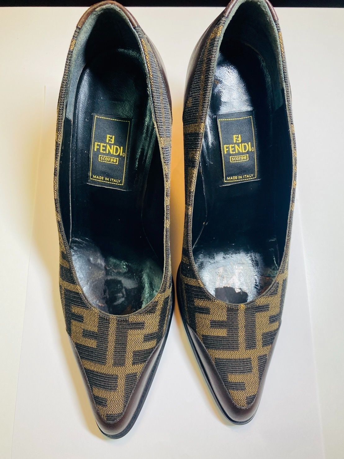 FENDI フェンディ パンプス ヒール ズッカ 表記サイズ37 - メルカリ