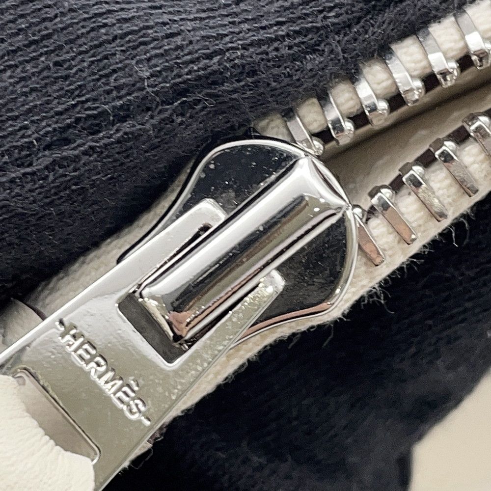 インアンドアウト