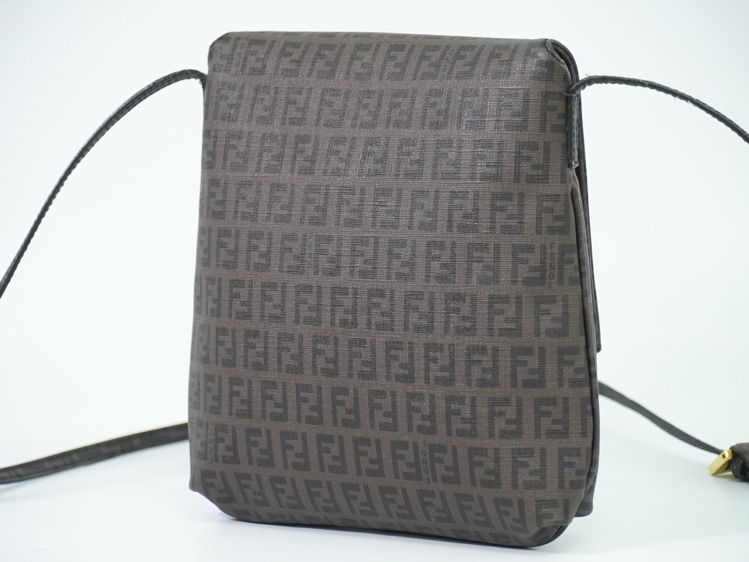 希少品】FENDI フェンディ ズッキーノ ショルダーバッグ 8BT206