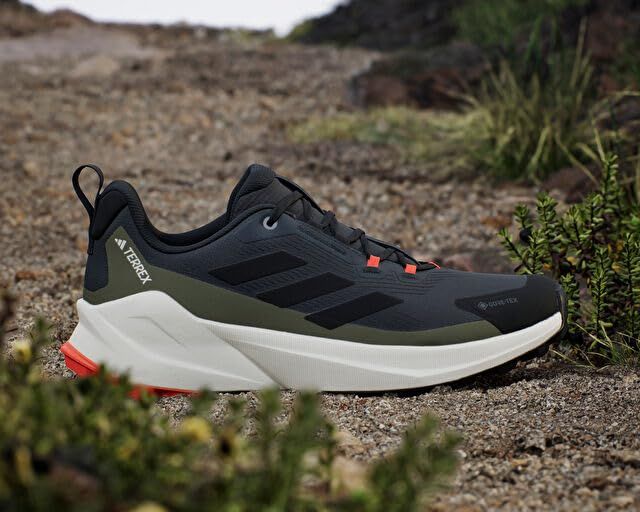 アディダス トレッキングシューズ テレックス トレイルメーカー 2 GORE TEX ユニセックス大人 NJF 35 カーボン コアブラック オリーブストレータ IH 37 3737 27 5 cm