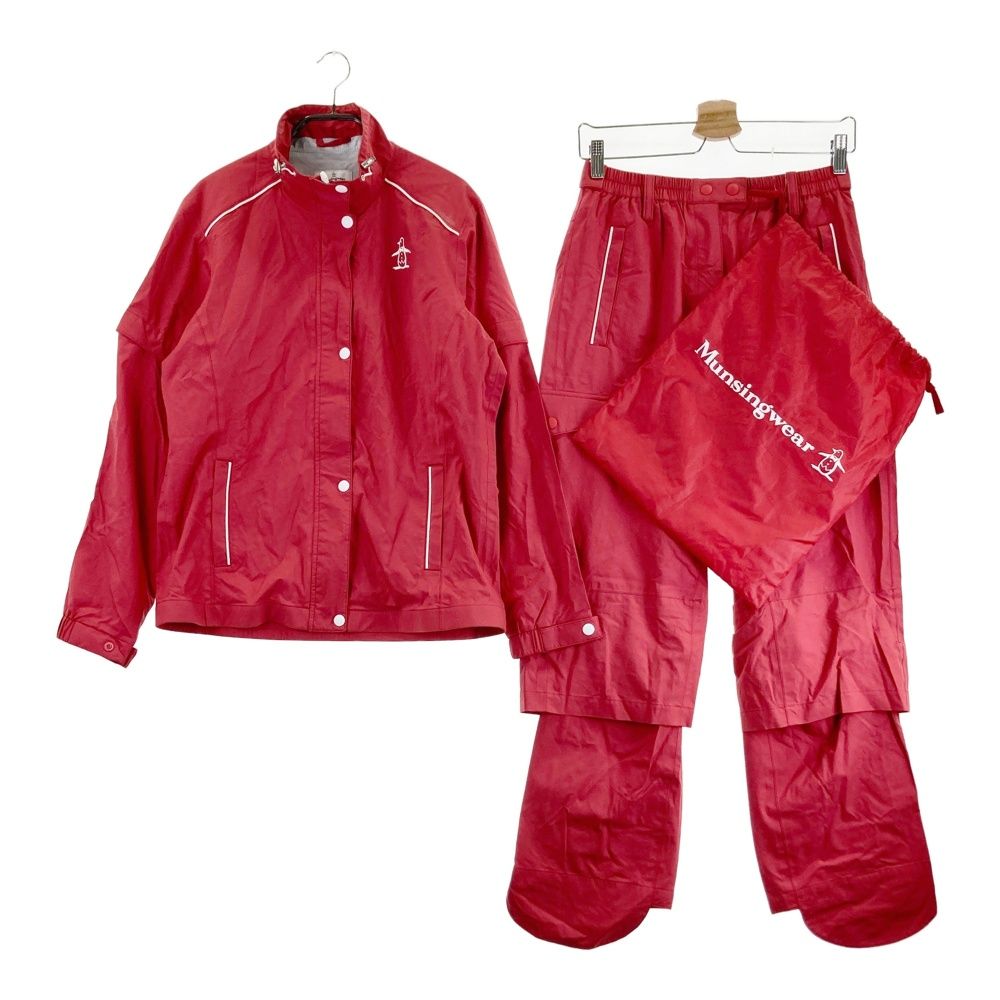 サイズ：M MUNSING WEAR マンシングウェア  レインウェア 上下セットアップ  レッド系 [240101563973] ゴルフウェア レディース ストスト