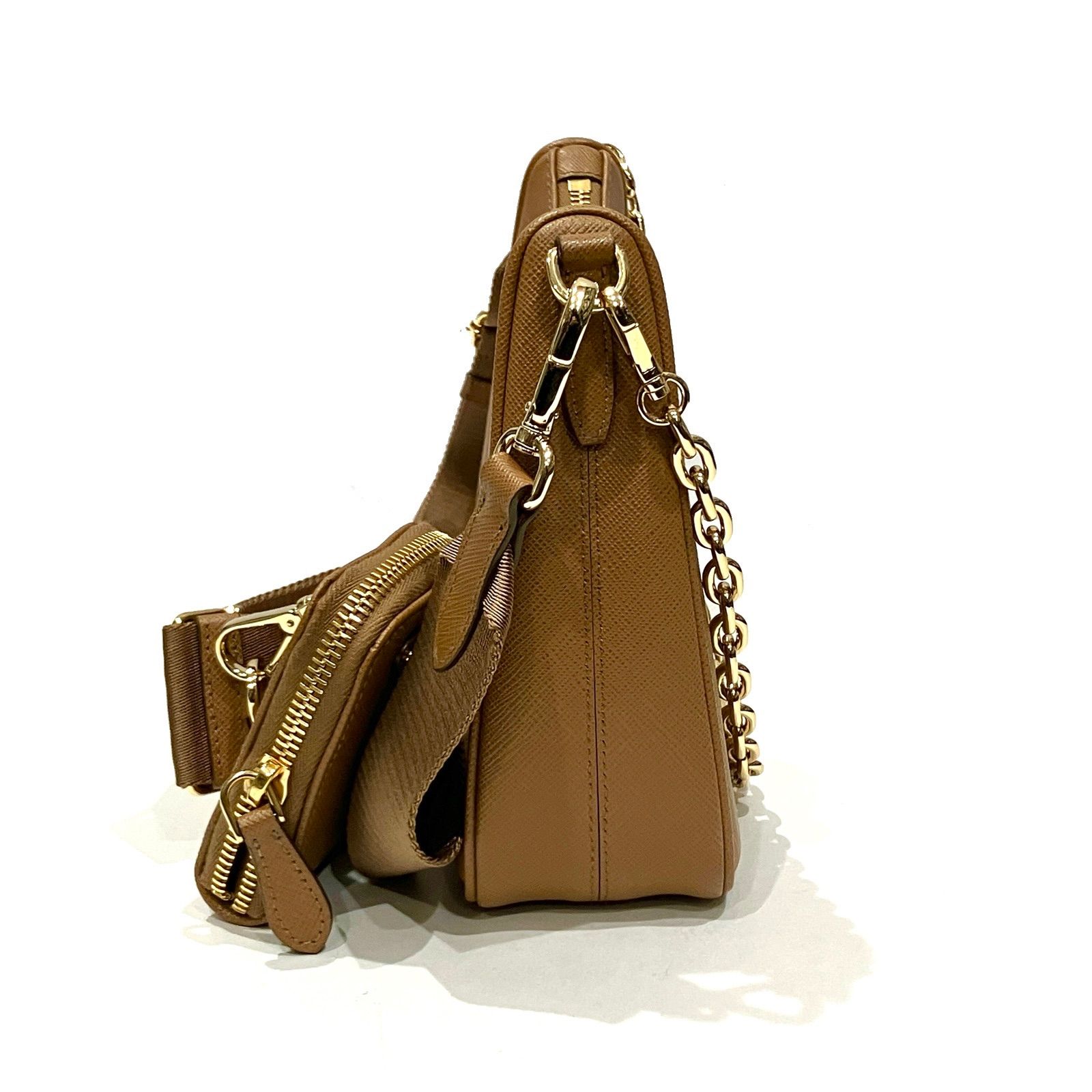 未使用品級美品】PRADA プラダ ショルダーバッグ Re-Edition 2005リ 