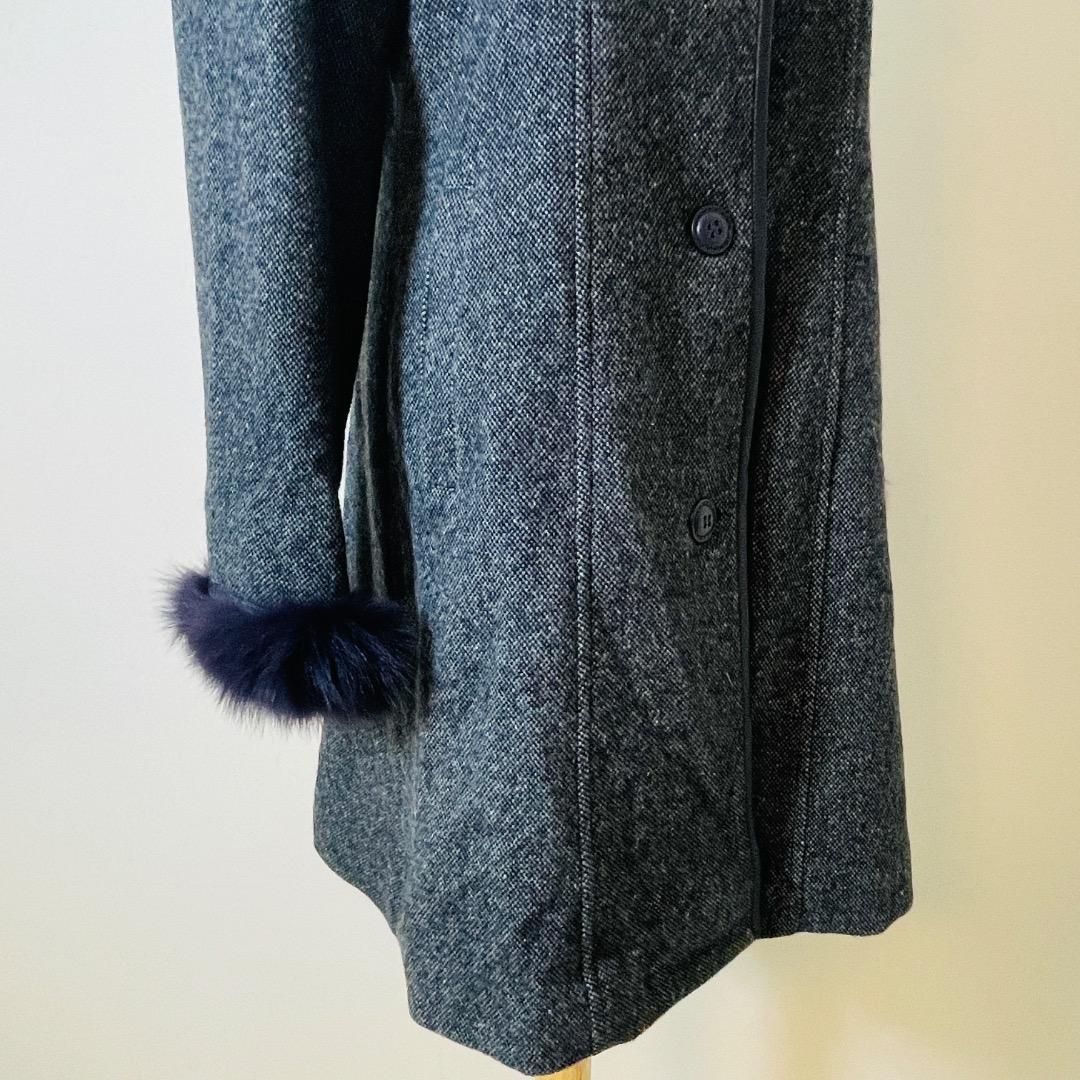 新品同様✩リバーシブル✩ブルーフォックス✩グレー✩フード取り外し可✩ファーコート 美品】デザイナーズ ウール ブルーフォックス ファー取り外し可能