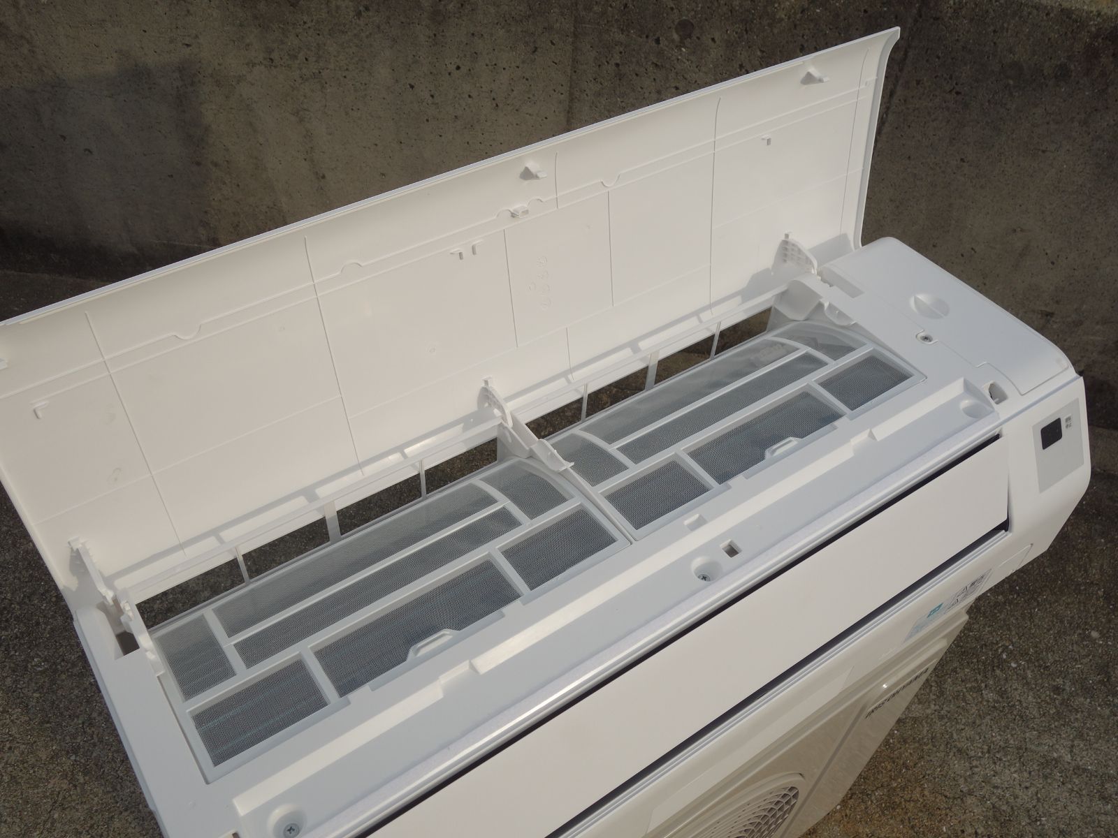中古】K▽アイリスオーヤマ ルームエアコン 2025年 2.2kw ～8畳 
