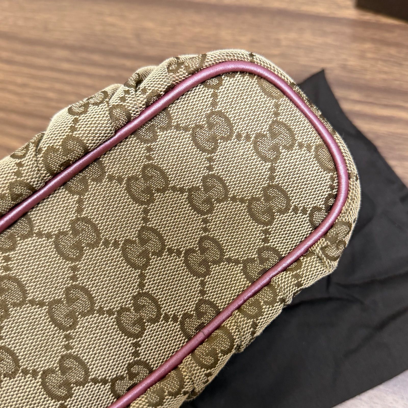 ◎【美品】GUCCI グッチ GGキャンバス 308729 ポーチ シグネチャー 