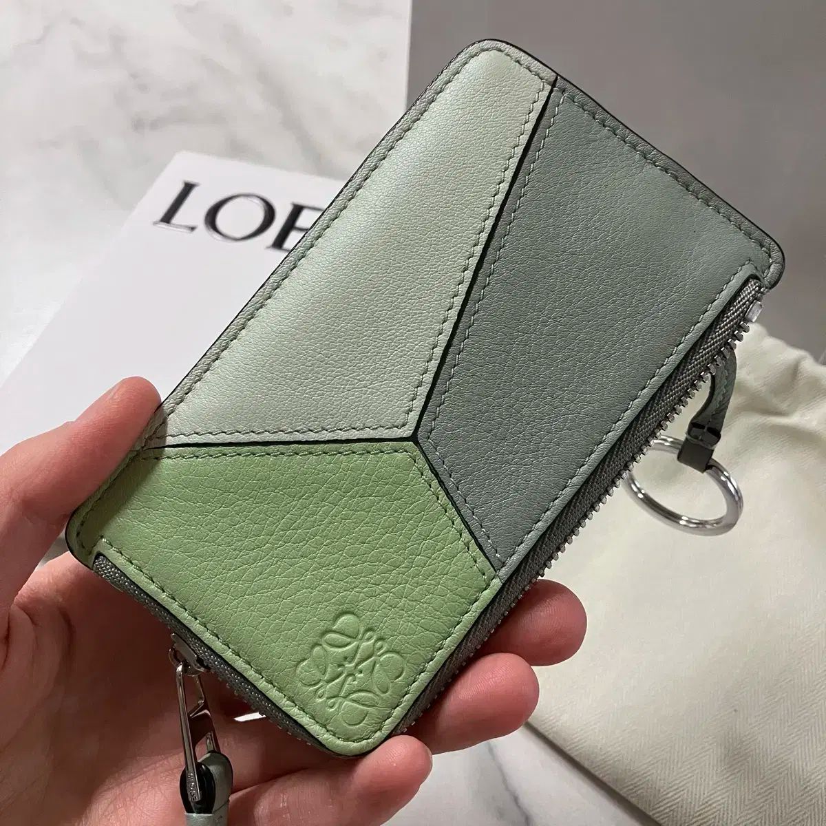 LOEWE パズル カードウォレット ミント グレー