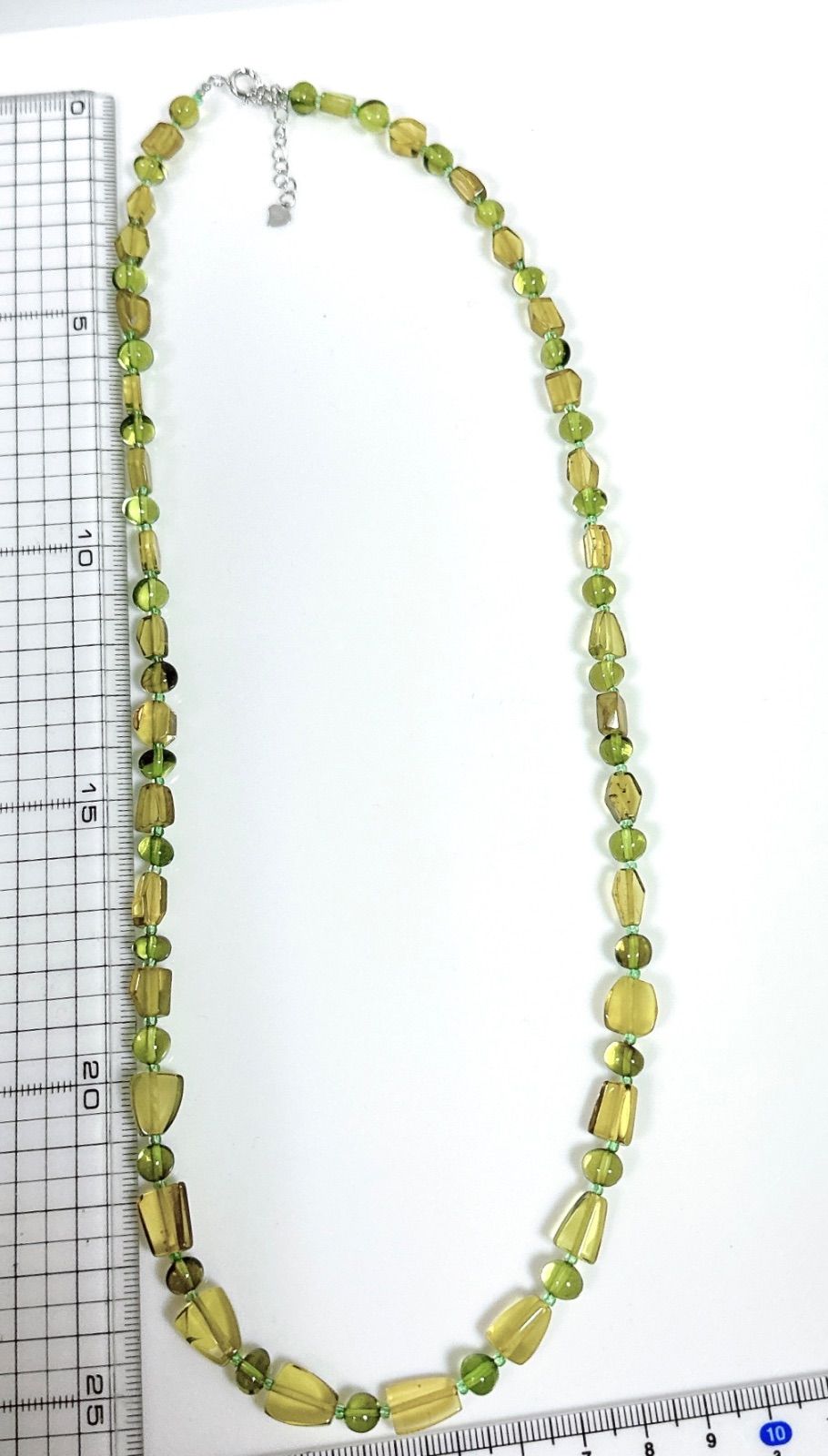 グリーン琥珀ネックレスグリーンアンバーネックレスNO25-2396 - メルカリ