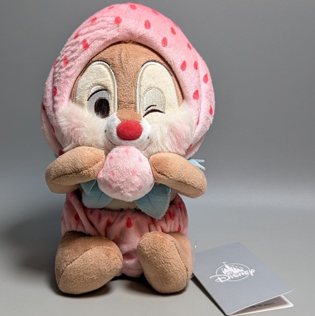 ディズニーストア ぬいぐるみ（いちごの香り付き） STRAWBERRY