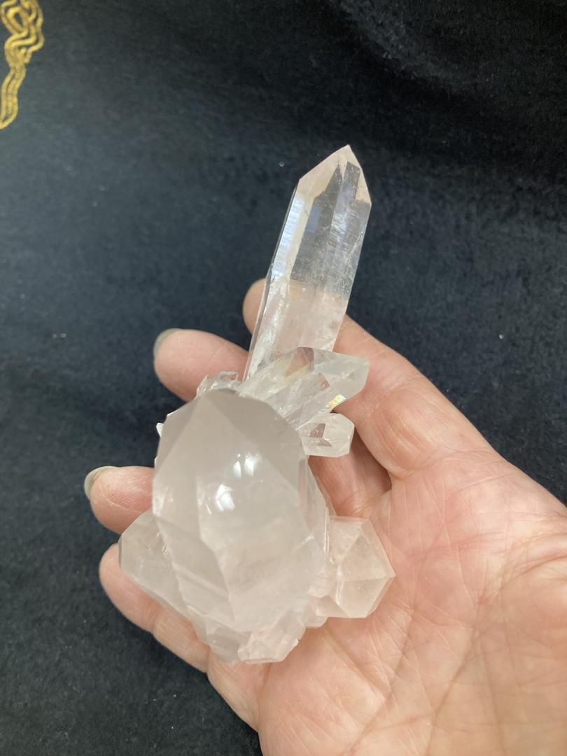 no.0316 岩壁のマニカラン no.0316 岩壁のマニカラン no.0316 岩壁のマニカラン