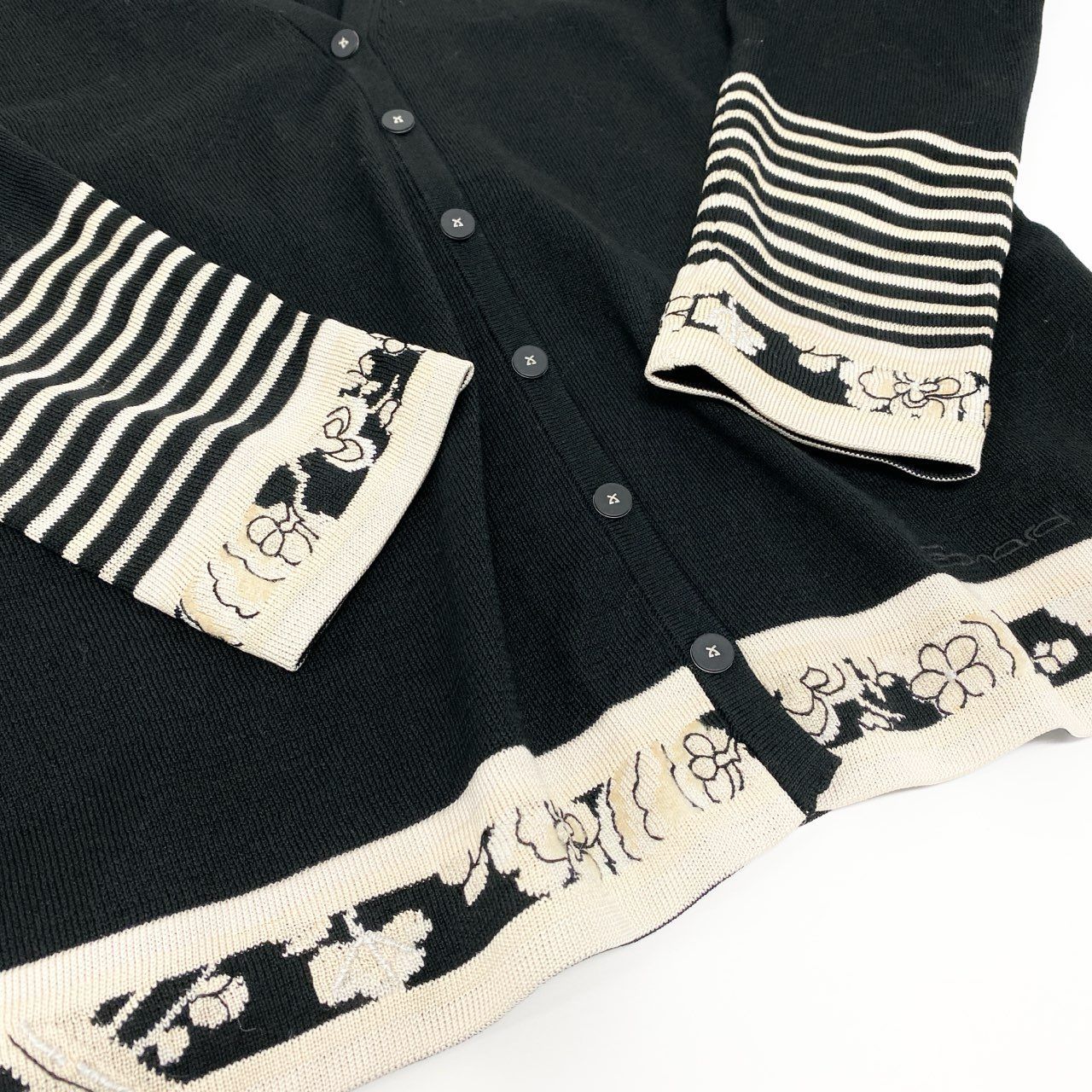 極美品*レオナール アンサンブル カーディガン ブラウス トリム 花柄 42 極美品*レオナール アンサンブル カーディガン ブラウス トリム 花柄