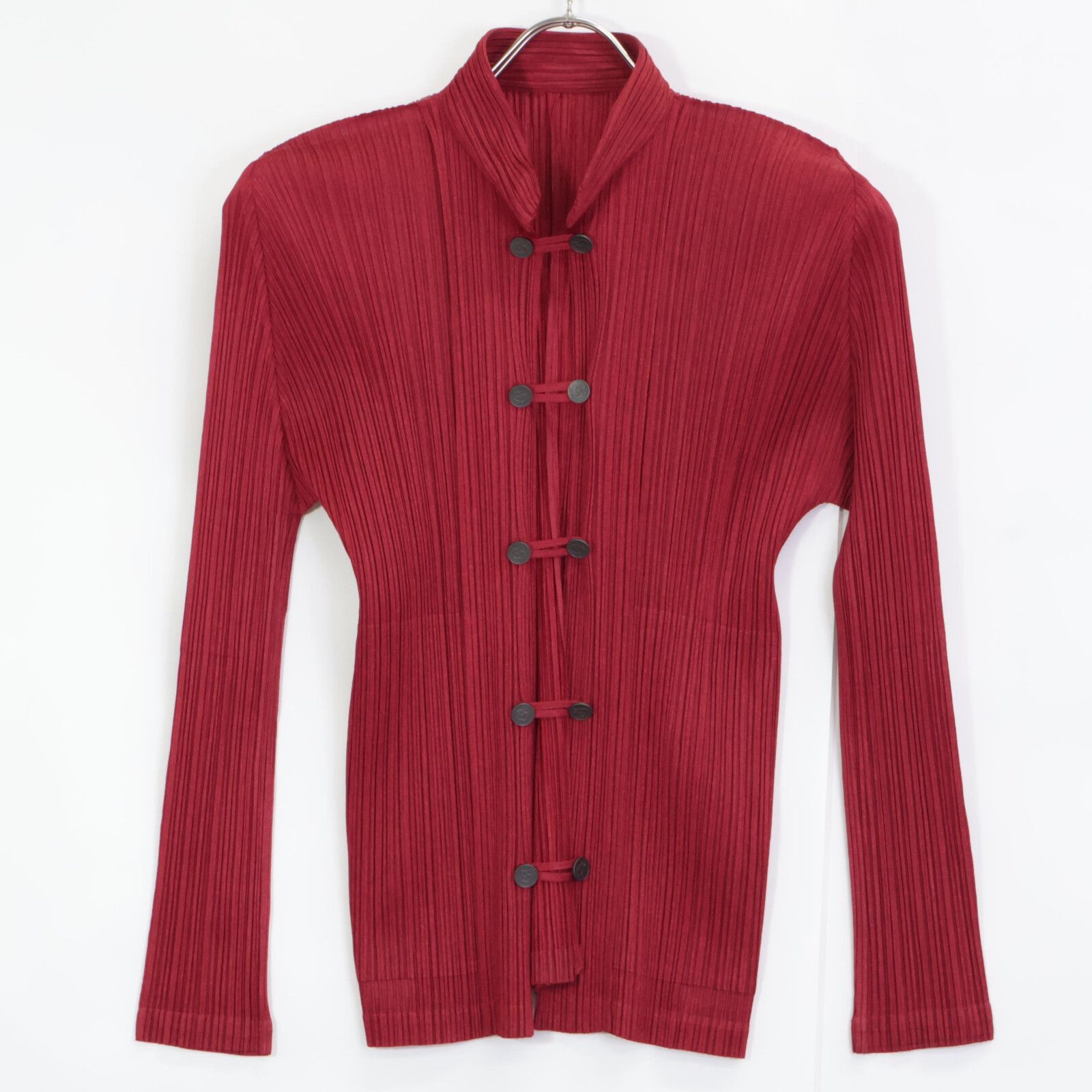 PLEATS PLEASE プリーツプリーズ PP63-JD143 ﾚｯﾄﾞ ﾁｬｲﾅﾎﾞﾀﾝ ｶｰﾃﾞｨｶﾞﾝ 3