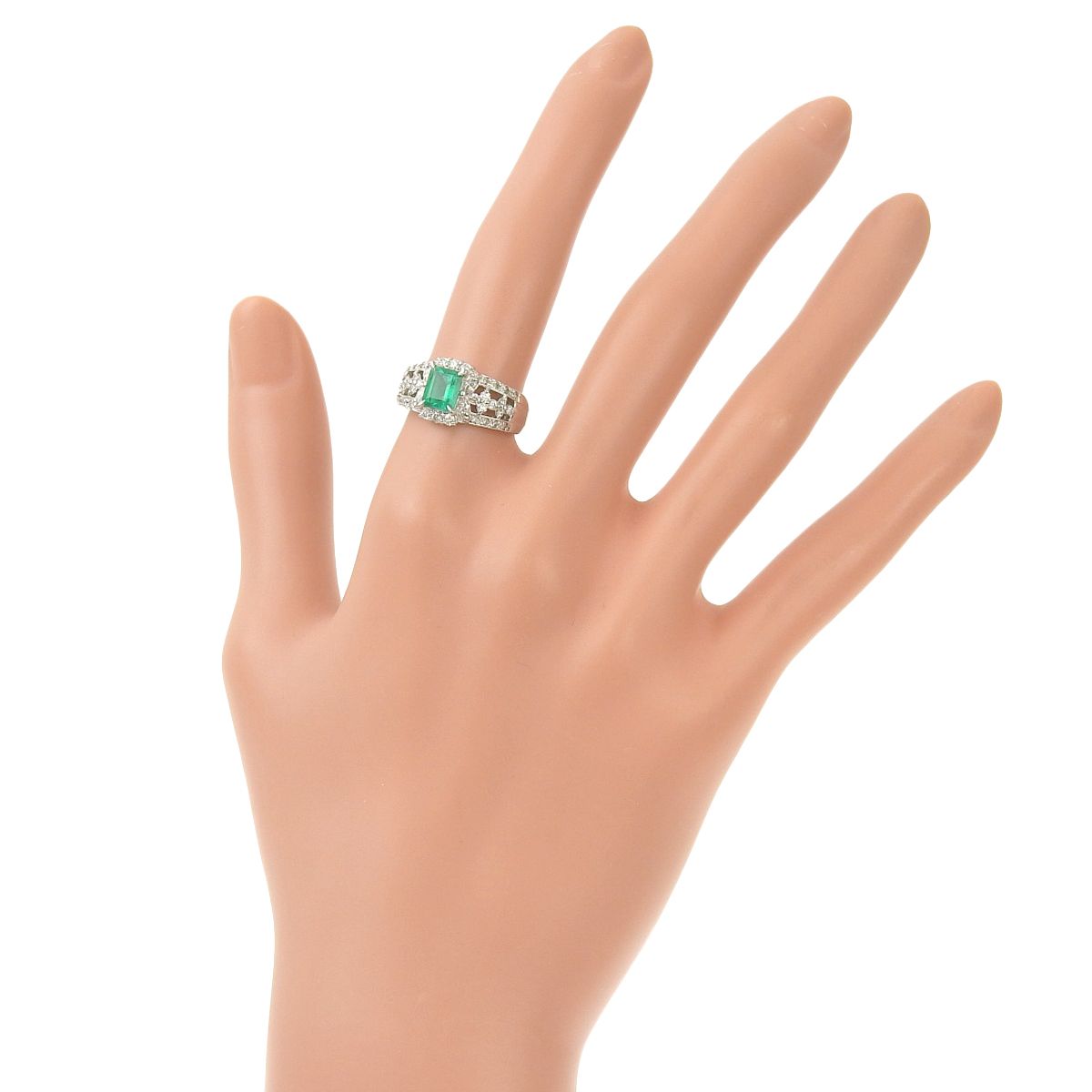 E0.83/D0.50 エメラルド リング プラチナ Pt900 指輪 12(52)号