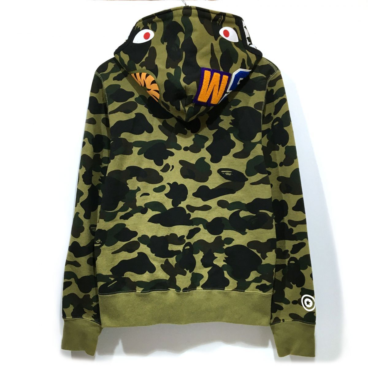 A BATHING APE アベイシングエイプ BAPE シャークパーカー メンズM