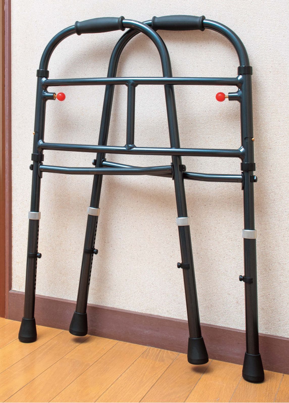 固定型歩行器 ミーム MgウォーカーⅡ 超軽量約1.8 kg Ｓサイズ 折りたたみ