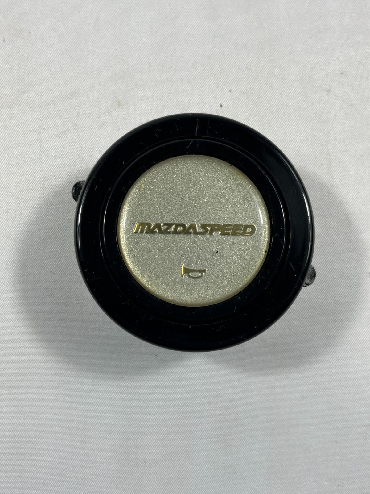 MAZDA マツダ ホーンボタン 未使用品momo サイズ