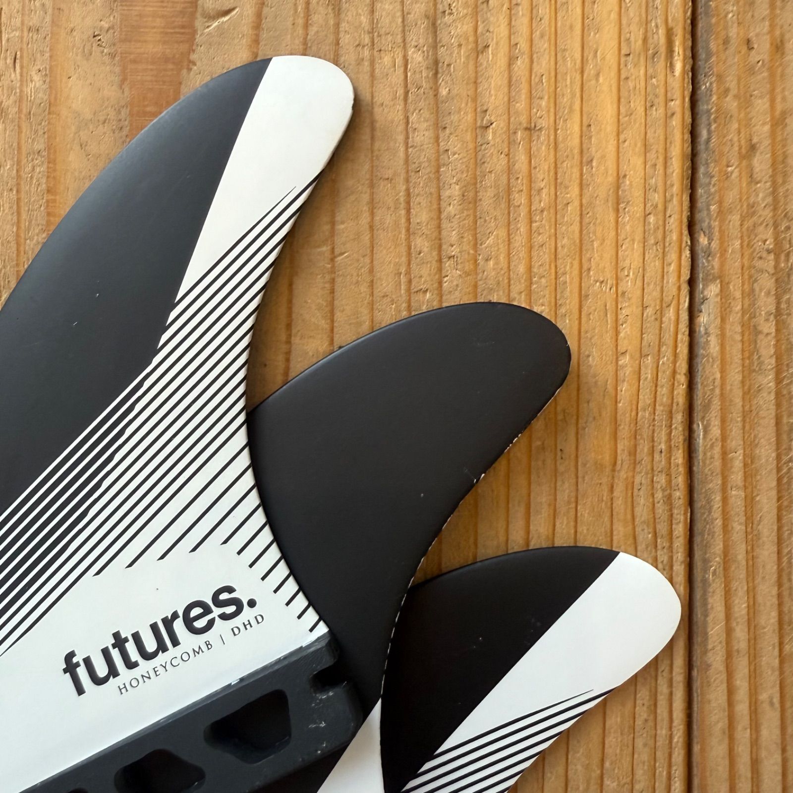 futures フィン DHD ダレンハンドレー Mサイズ サーフィン futures.（フューチャー） フィン RTM HEX DHD LARGE ダレン