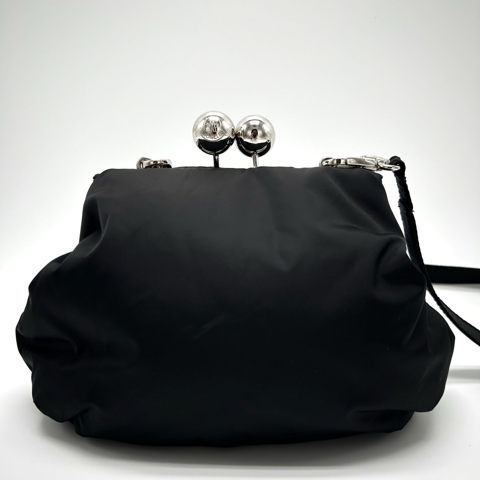 ◎ 希少品 美品 MONCLER モンクレール シモーネロシャ がま口 