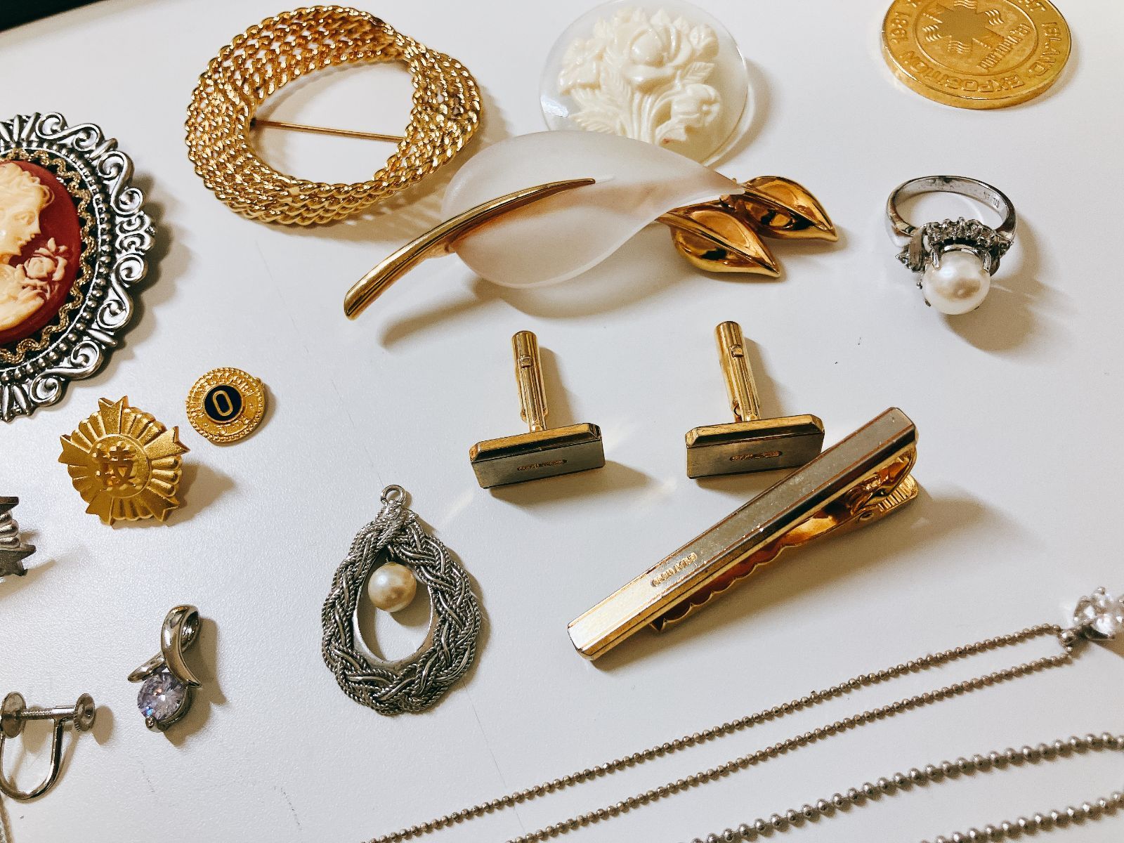 す〇遺品整理 アクセサリー 55 - メルカリ