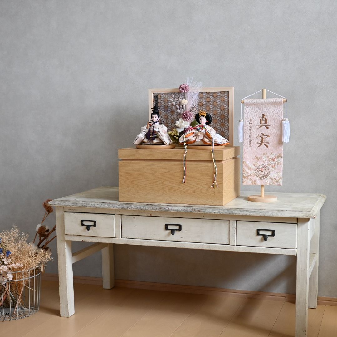 コンパクト雛飾りセットです