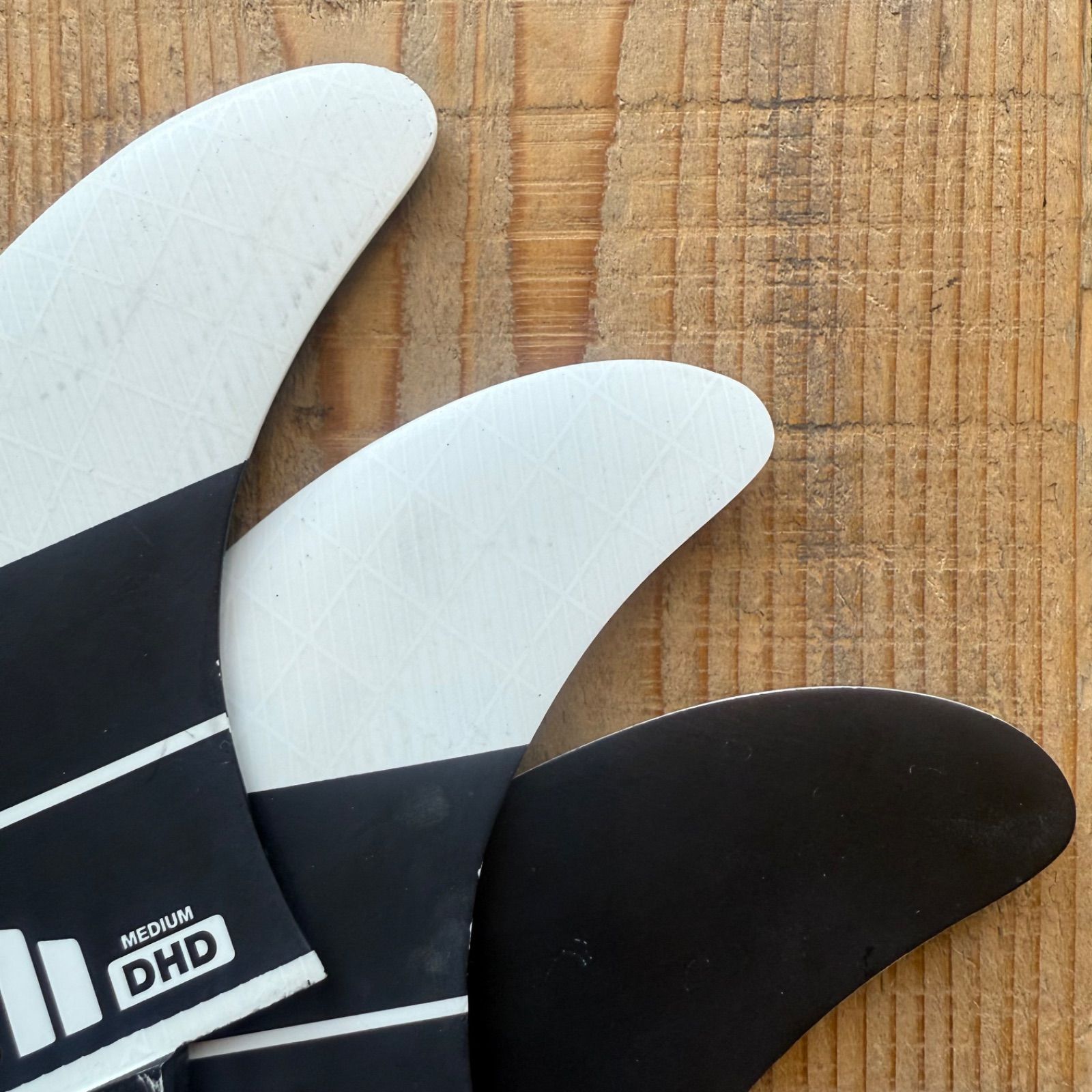 中古品 FCS2 フィン DHD ダレンハンドレー トライフィン Mサイズ