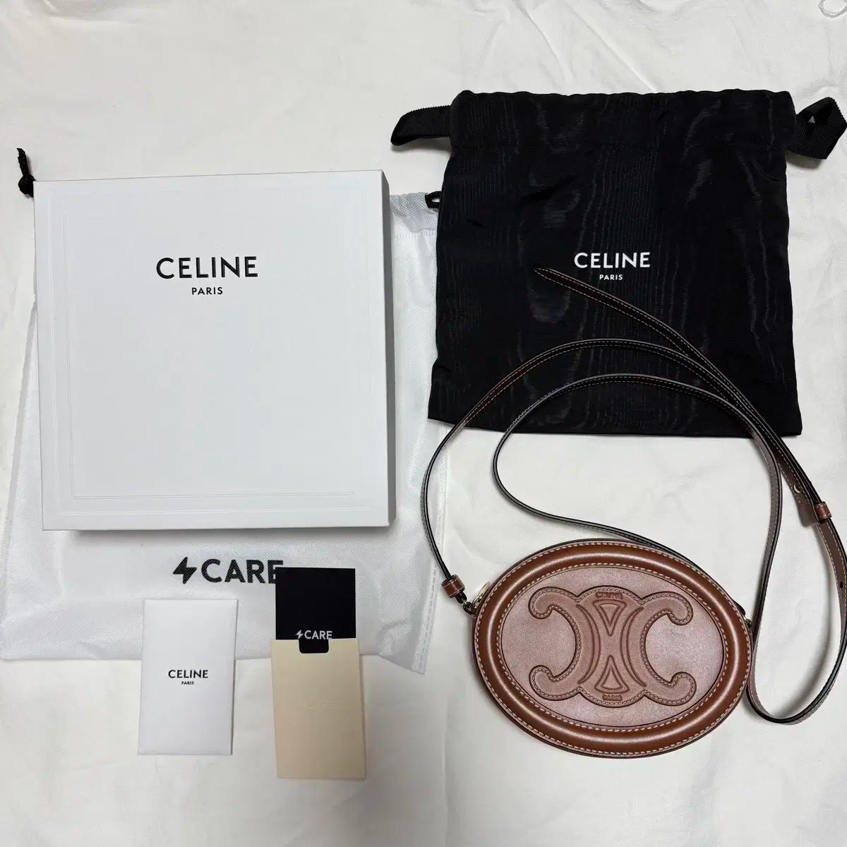Celine セリーヌ オーバル パールバッグ