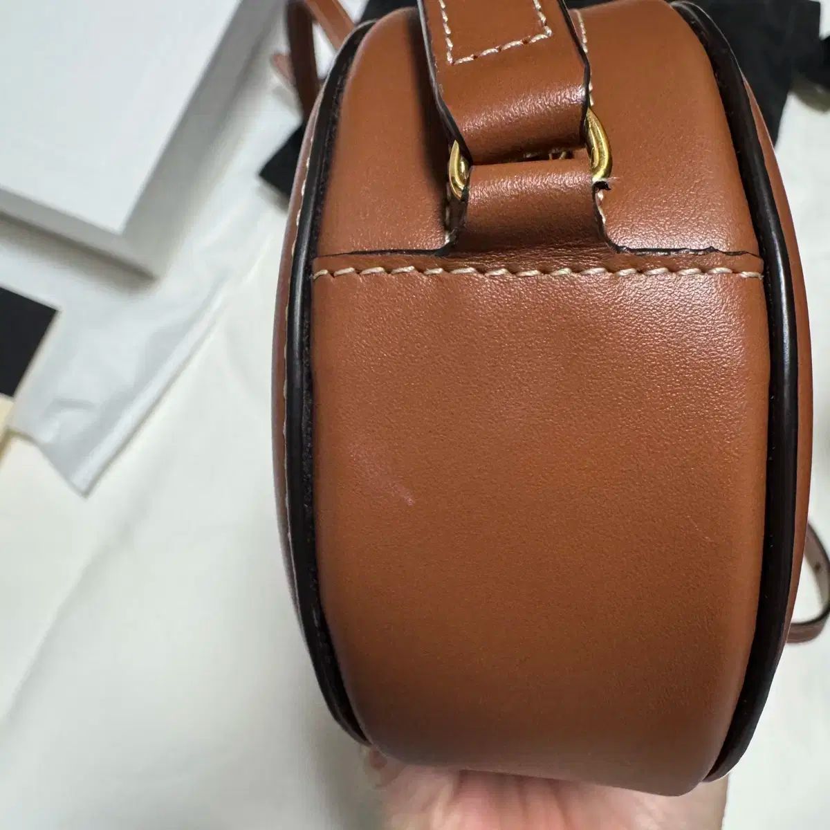 Celine セリーヌ オーバル パールバッグ