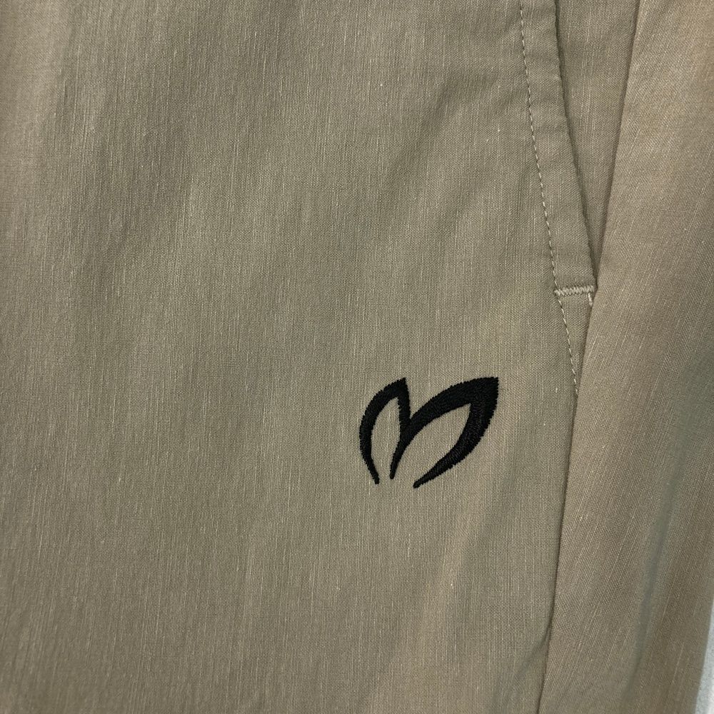 MASTER BUNNY EDITION ベージュパンツ1 未使用に近い MASTER BUNNY EDITION マスターバニーエディション 2022年 ストレッチ