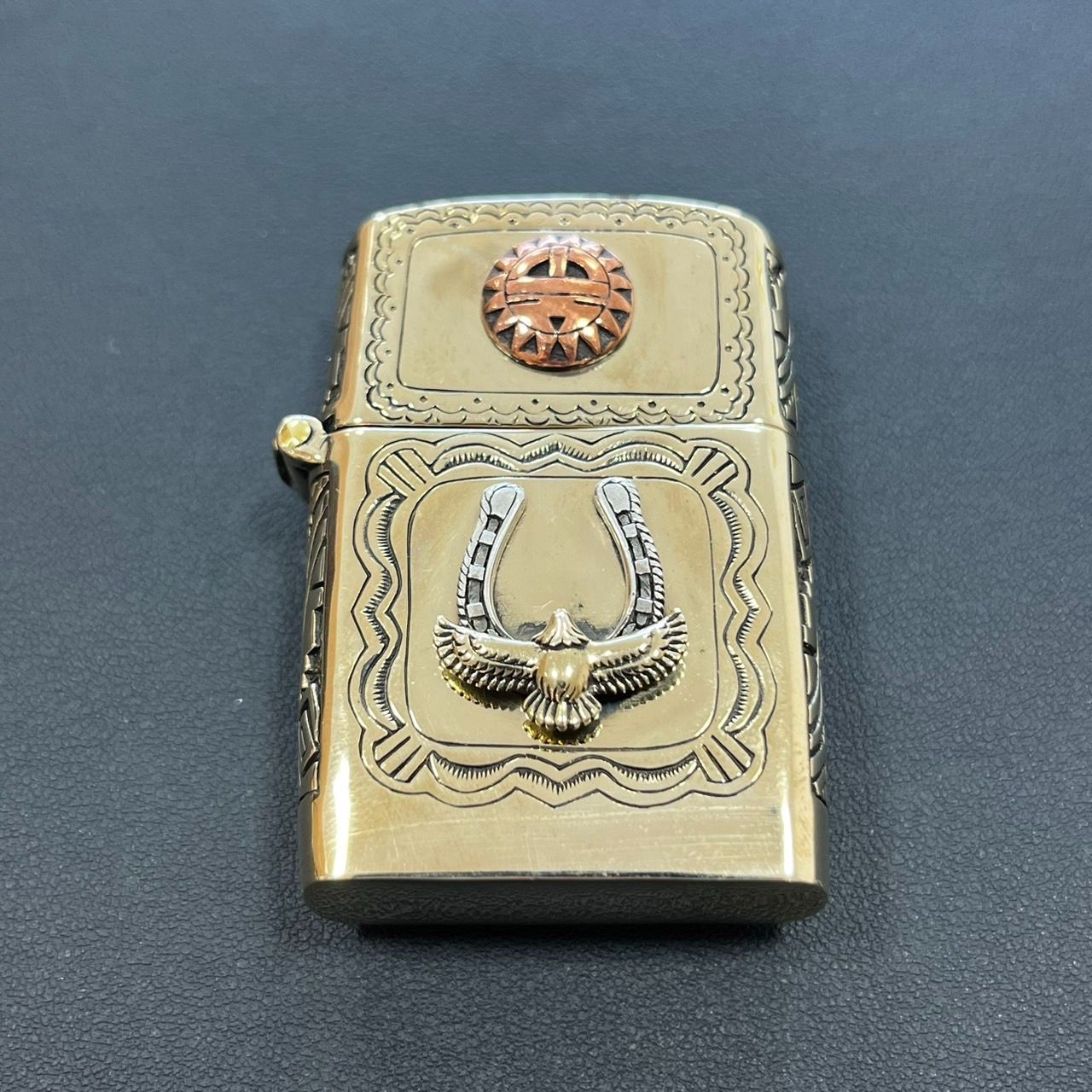 最新 本格派高級居合刀(刀袋付) 濃緑柄 鶴羽透し丸鍔 黒呂鞘