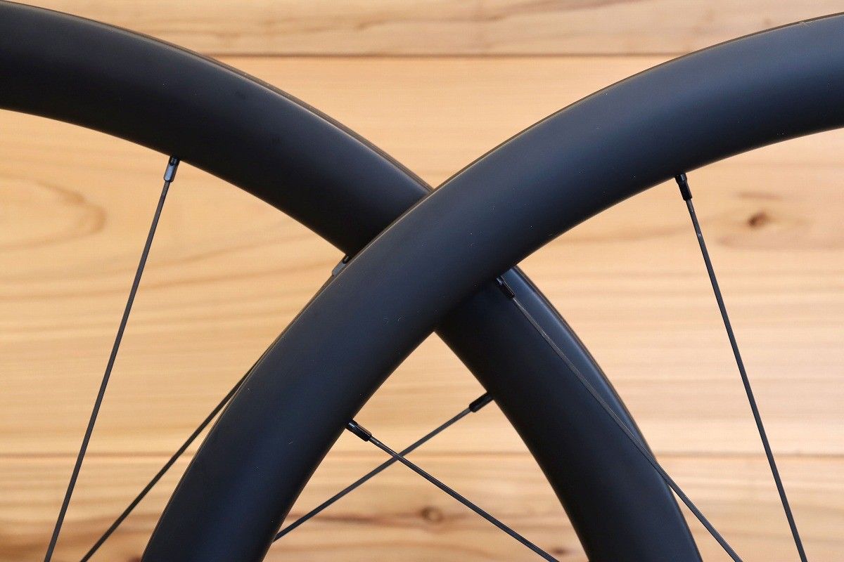 P&Pコンポーネンツ P&P COMPONENTS アクイロン AQUILON カーボン