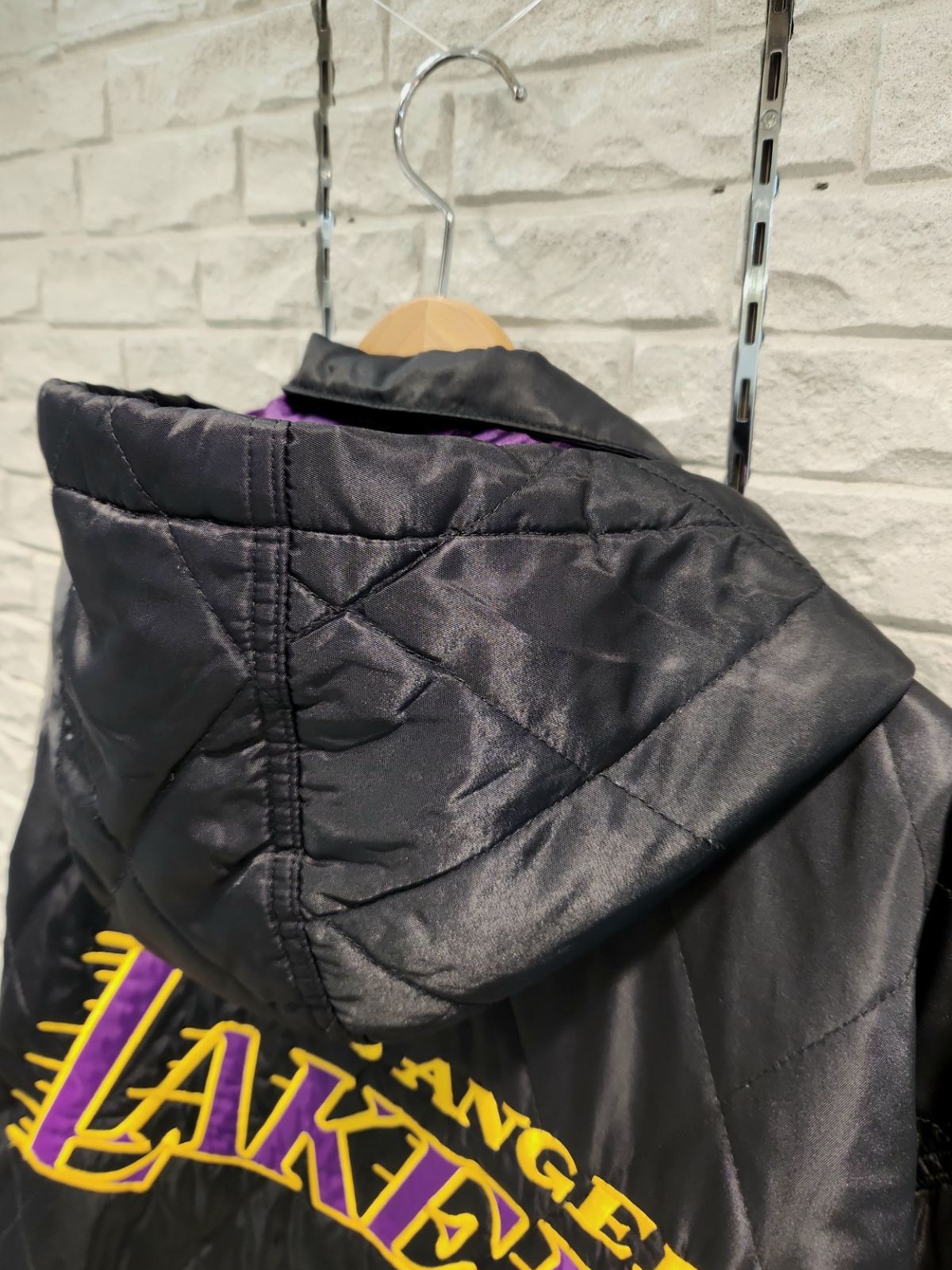 90s NBA LAKERS レイカーズ ベンチコート サイズL - メルカリ