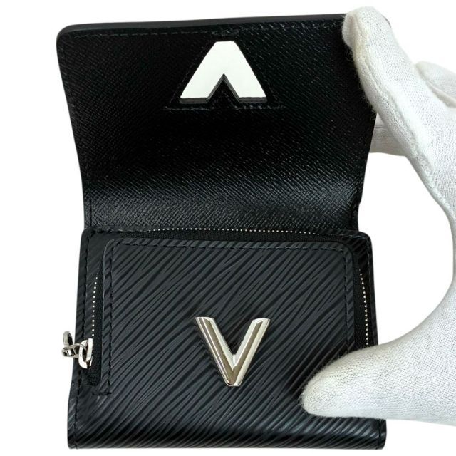 LOUIS VUITTON エピ ポルトフォイユ・ツイストコンパクトXS M63322