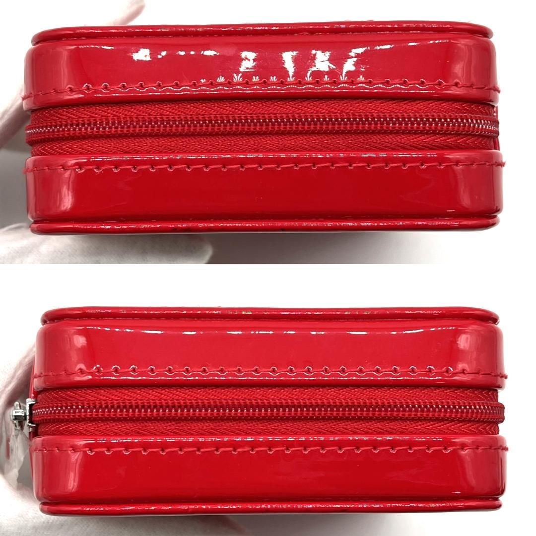 未使用級美品】クリスチャンルブタン Christian Louboutin エナメル