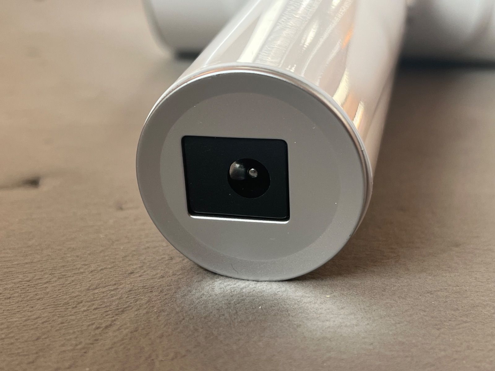 レイナカンパニー 遠赤外線コードレスドライヤー(600W) 【公式通販】