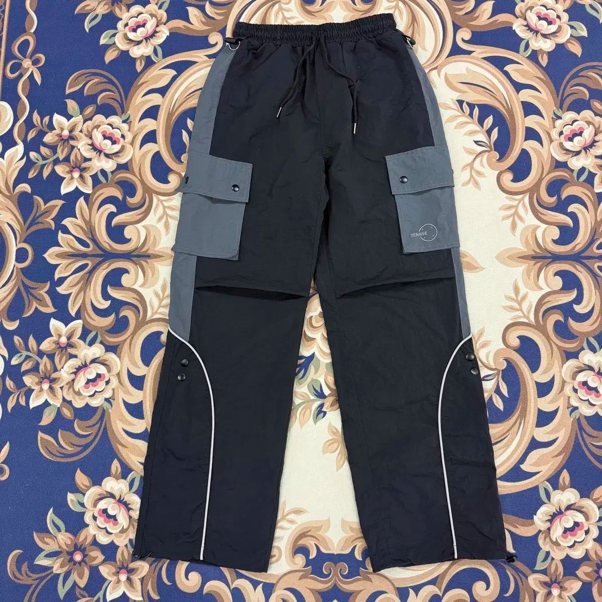 (3)ドネージ DENAGE スプリット カーゴ ウーブン パンツ (ブラック)