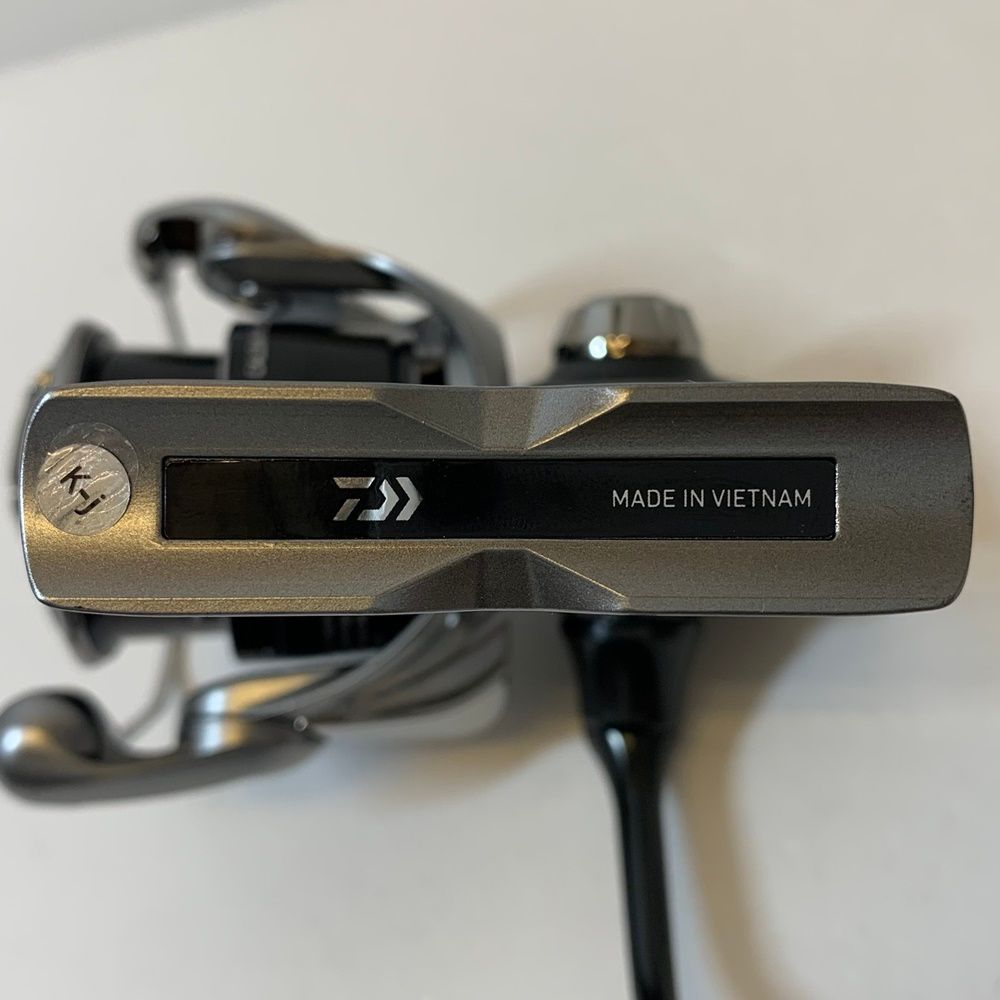 【加古川店】 中古 Daiwa | ダイワ リール 25カルディアFCLT 2000S-H 【スピニングリール】 【86】 加古川店】 中古 Daiwa | ダイワ リール 25カルディアFCLT 2000S-H