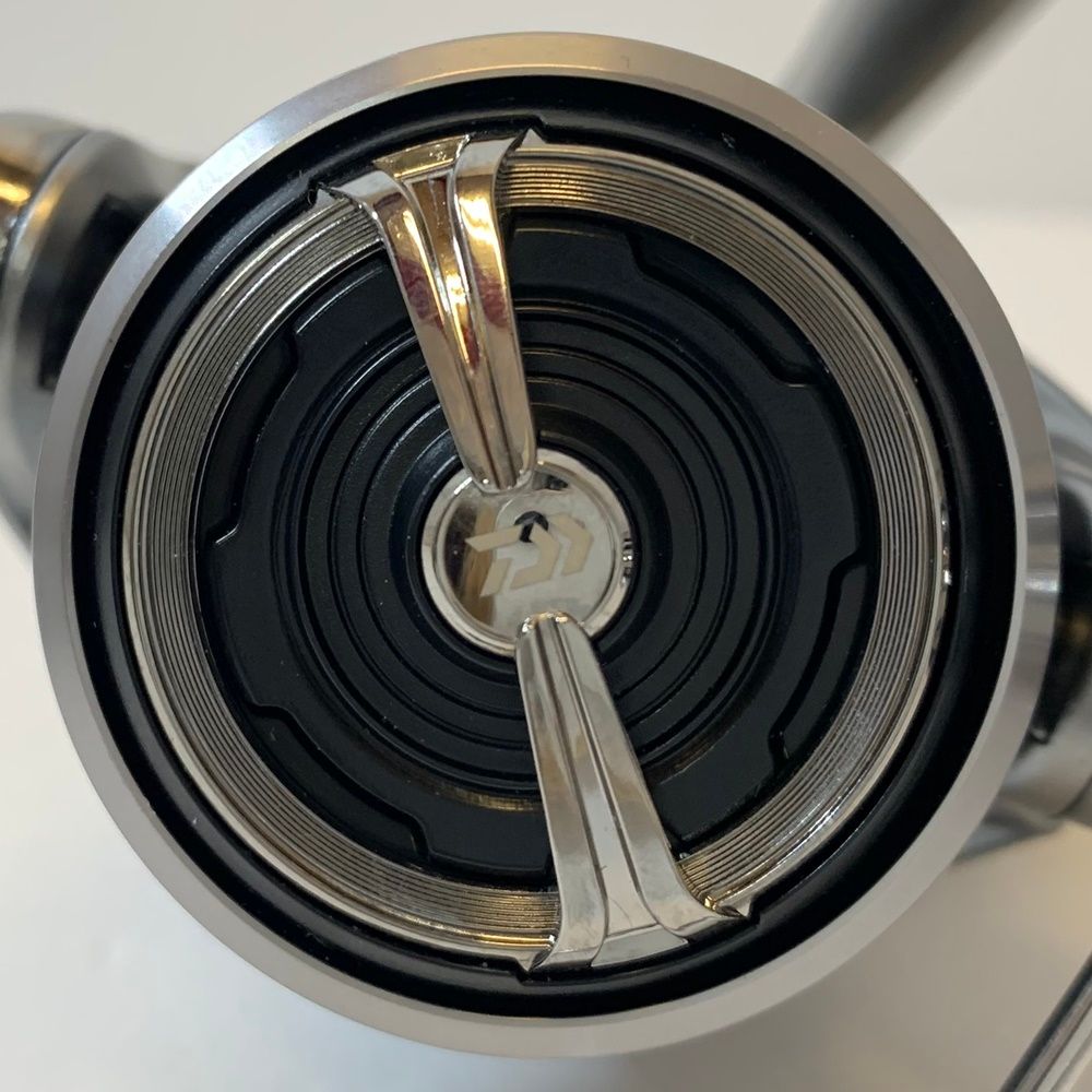 加古川店】 中古 Daiwa | ダイワ リール 25カルディアFCLT 2000S-H