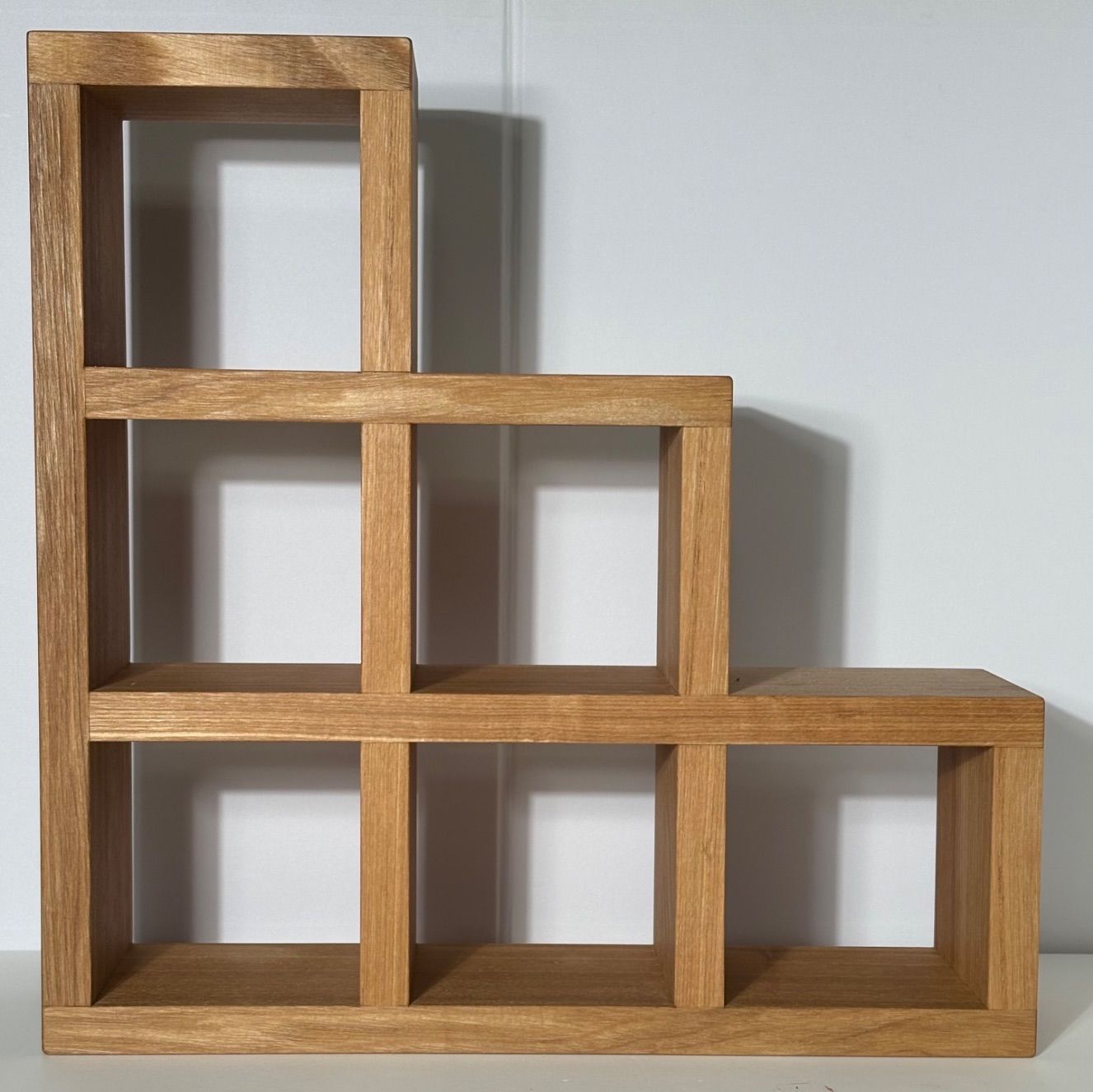 木製ステップシェルフ 小物入れ付き