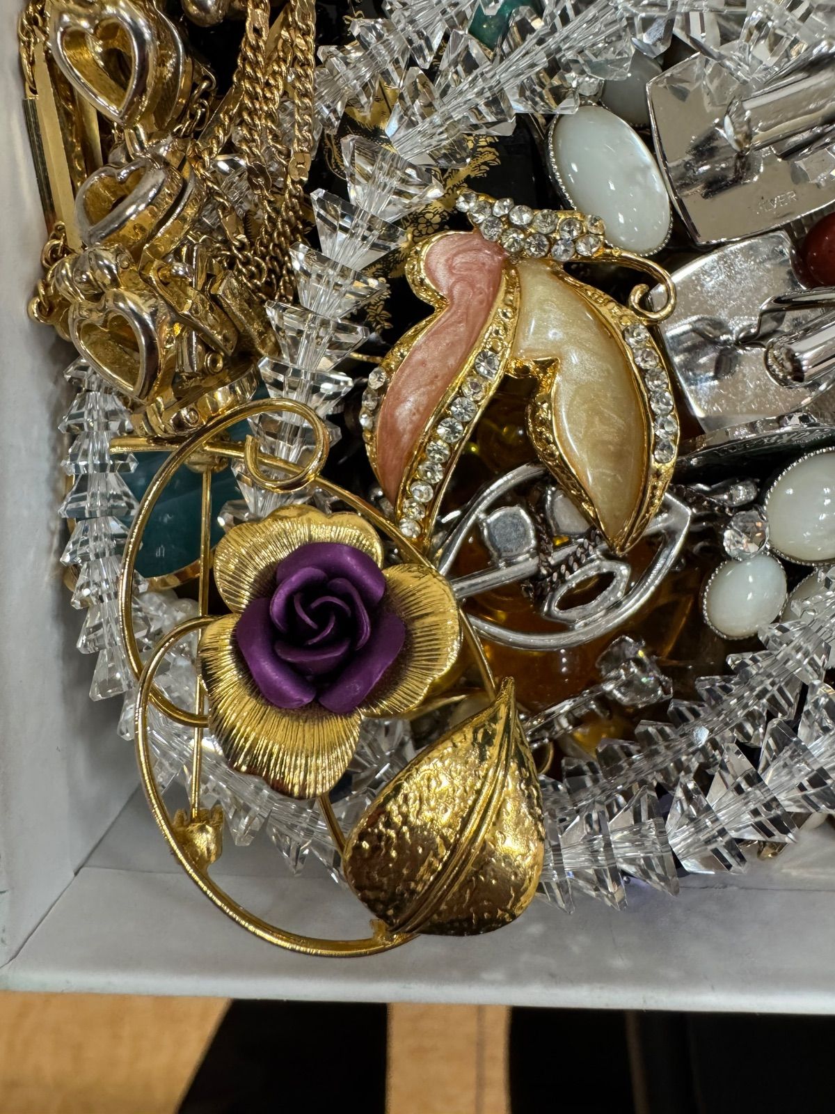 まとめ売り】メッキ アクセサリーまとめ 重量1kg以上 - メルカリ