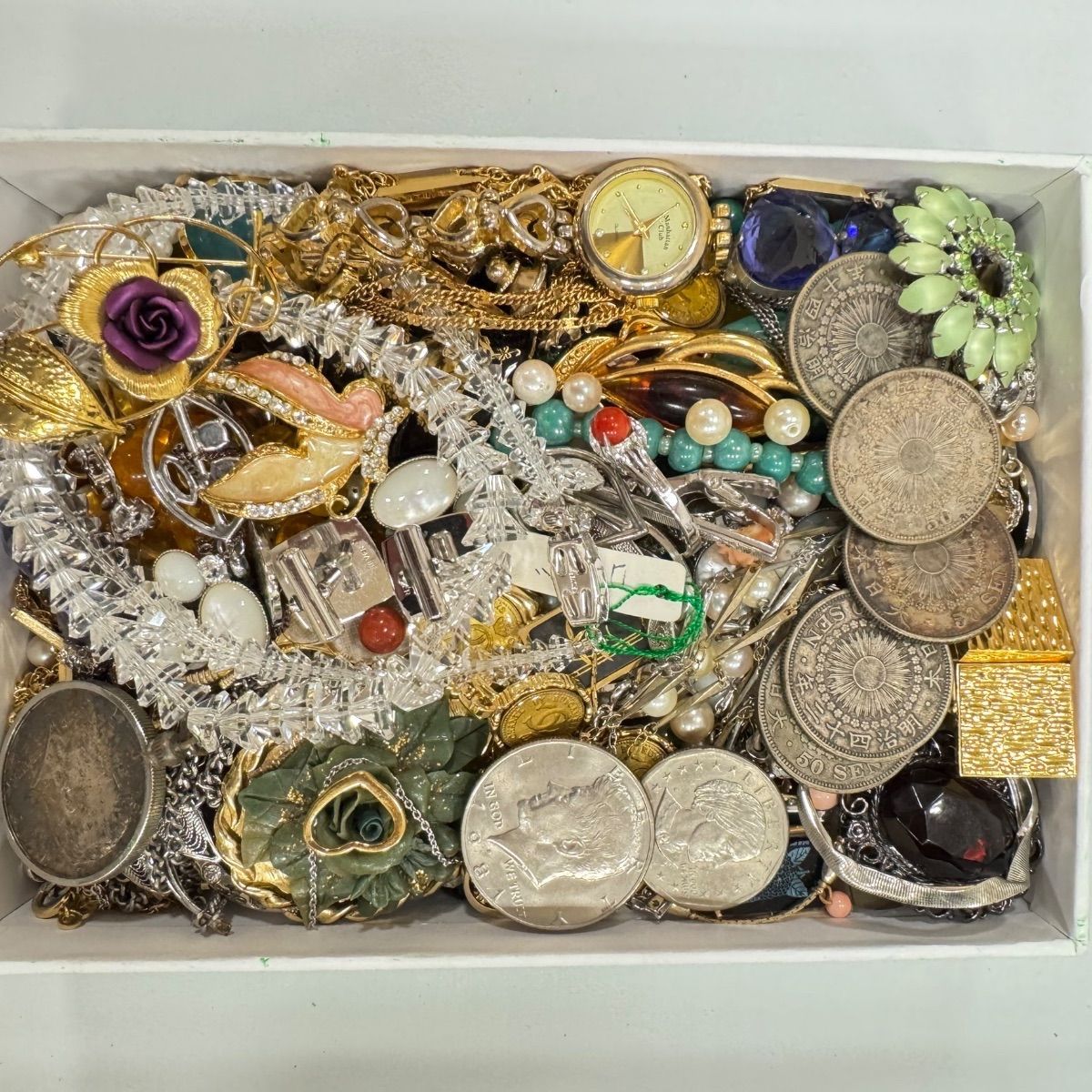 まとめ売り】メッキ アクセサリーまとめ 重量1kg以上 - メルカリ