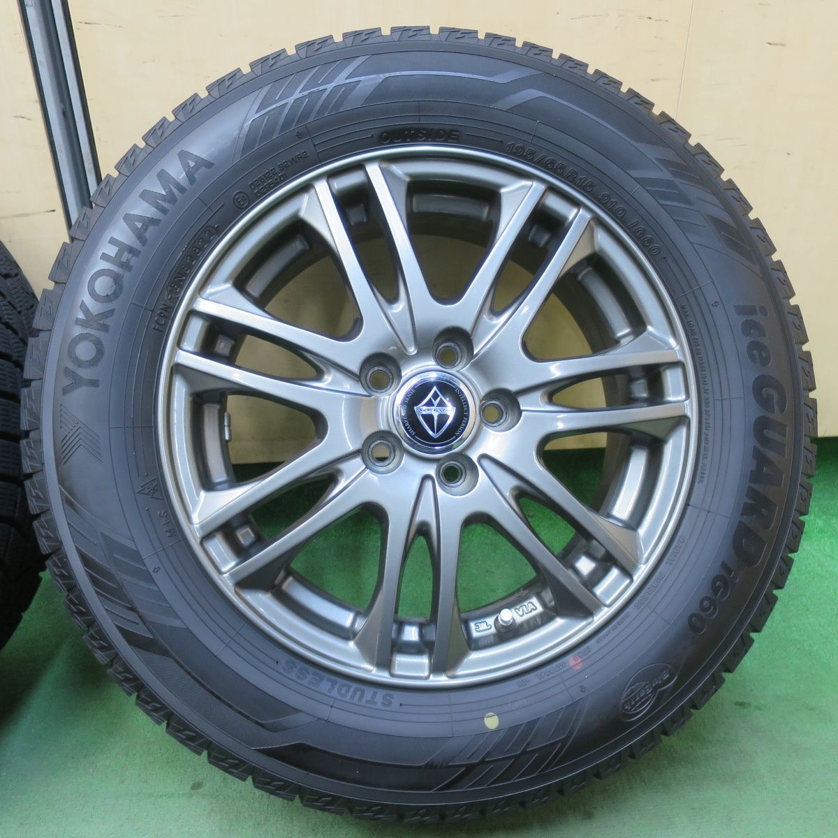 ☆送料込☆23年☆バリ溝☆ヨコハマ アイスガード iG60 195/65R16 楽天市場】yokohama iceguard 6 ig60 205／65r16 95qの通販