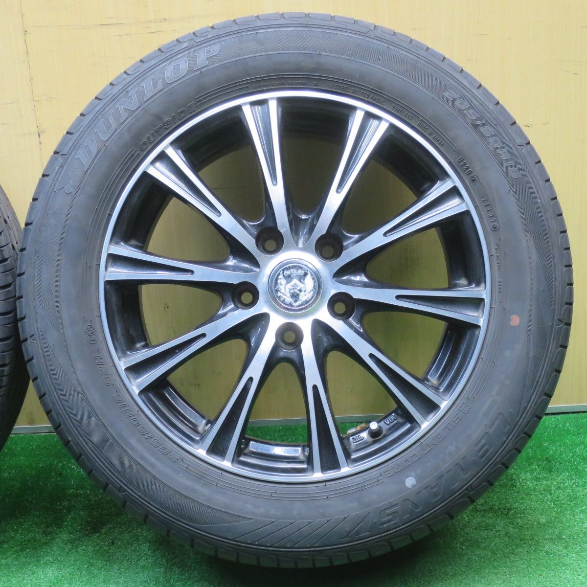 バリ溝！21年！8.5分☆205/60R16 セイバーリング SL201 RiZLEY