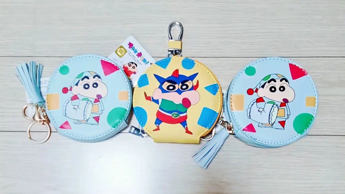 クレヨンしんちゃん キャラクターポーチ兼 コインケース キーホルダー 公式 出品