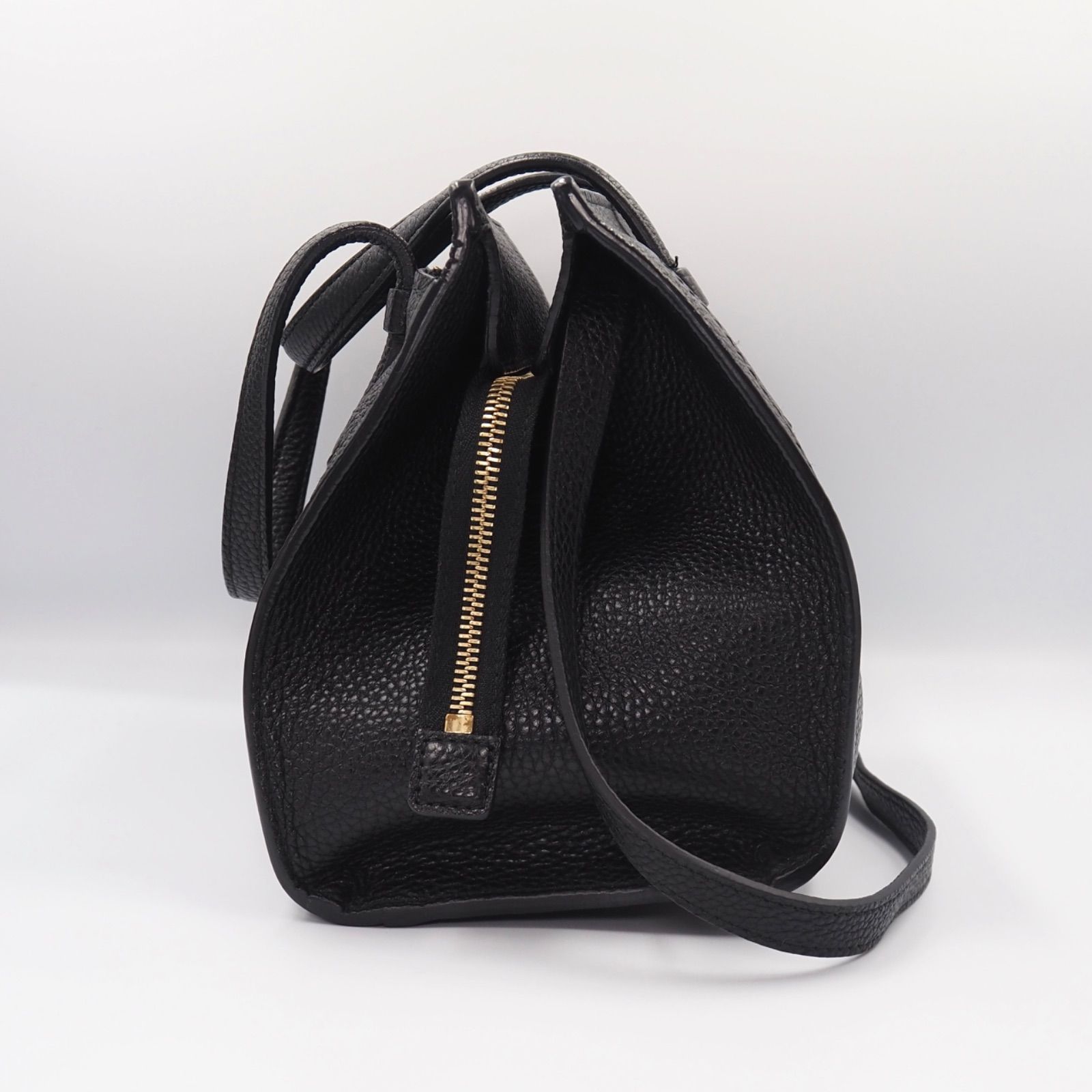 Ferragamo エイミー ガンチーニ ショルダーバッグ ハンドバッグ レザー