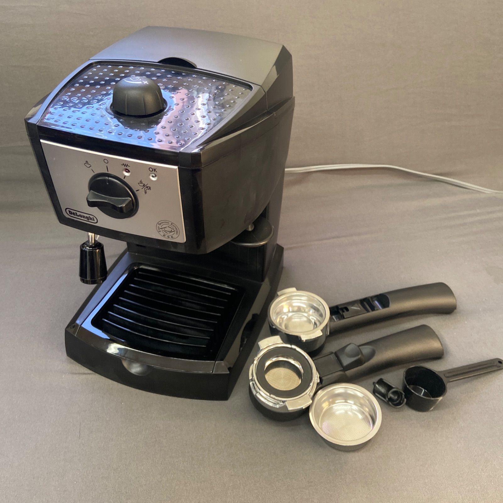 【新品・未使用】DeLonghiエスプレッソ・カプチーノメーカー 未使用デロンギ エスプレッソ・カプチーノメーカー DeLonghi - メルカリ