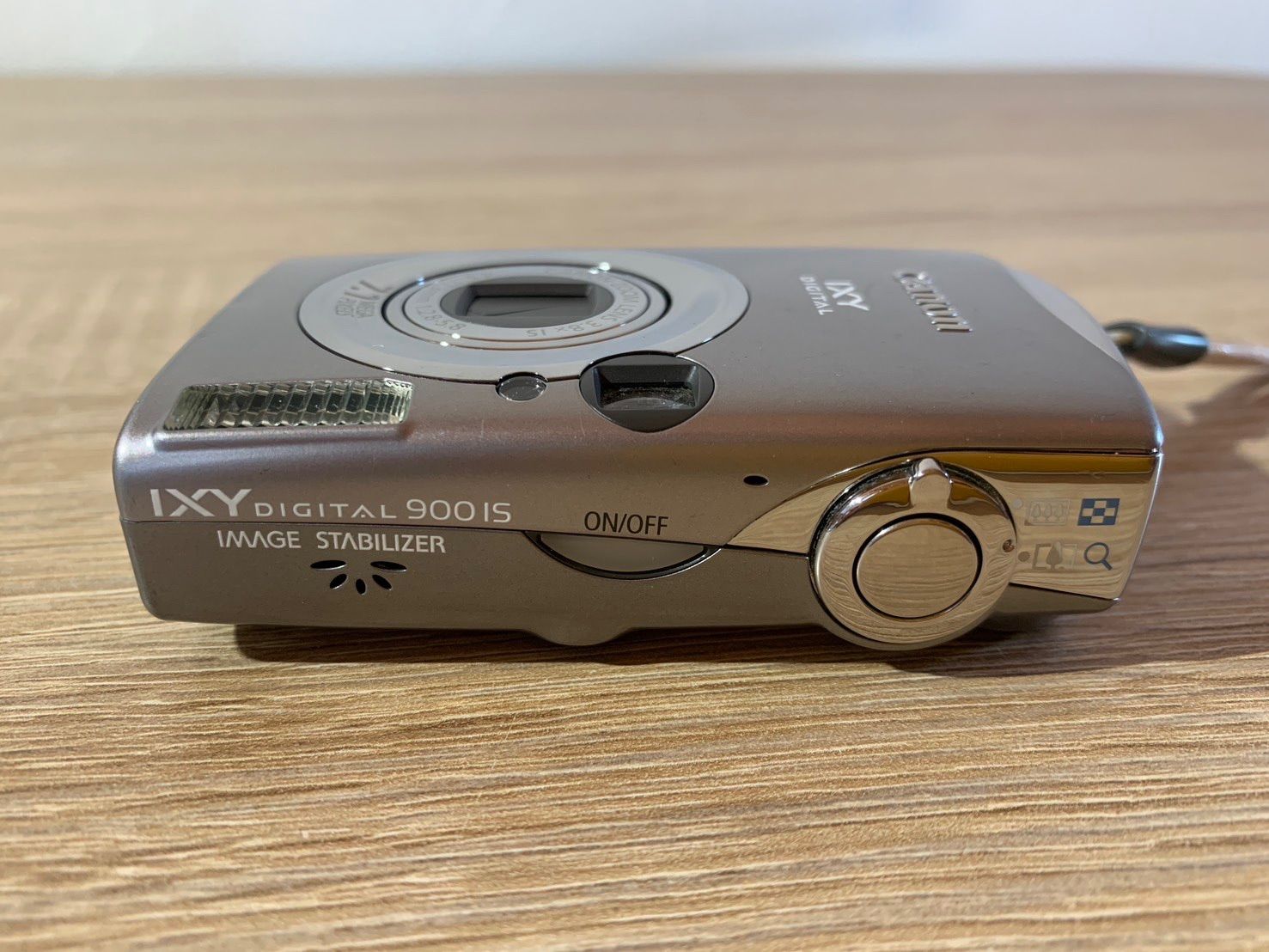6744 Canon IXY DIGITAL 900 IS シルバー デジカメ ジャンク - メルカリ