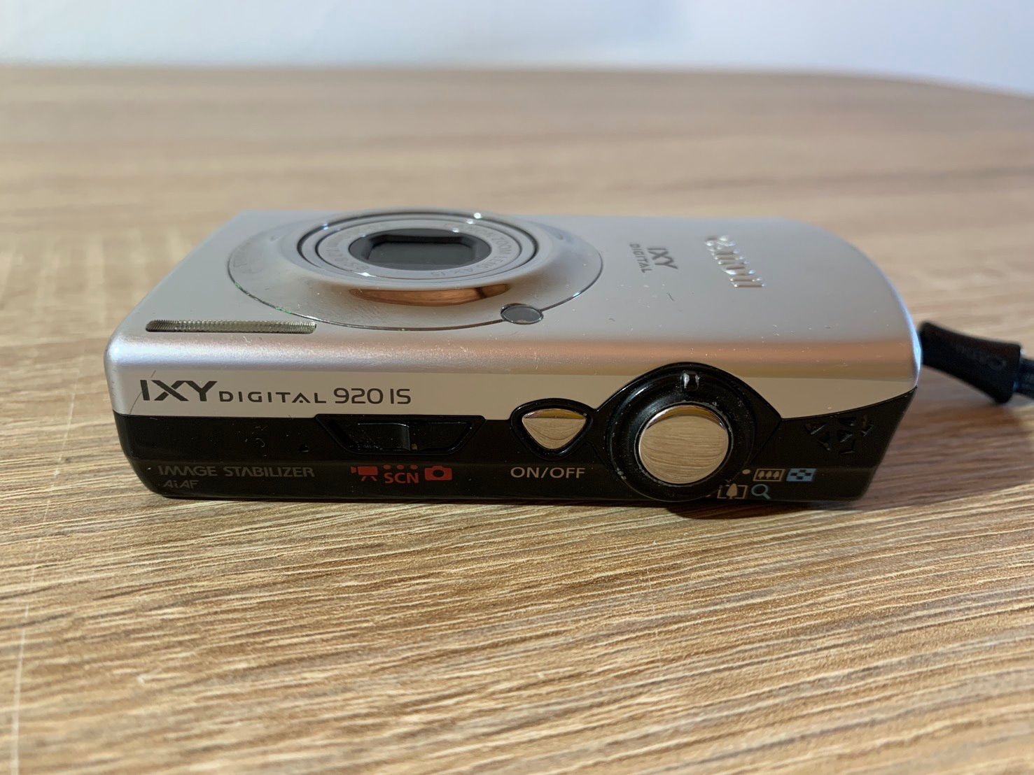 6745 Canon IXY DIGITAL 920 IS シルバー デジカメ 動作確認済み 6745 Canon IXY DIGITAL 920 IS シルバー デジカメ 動作確認済み