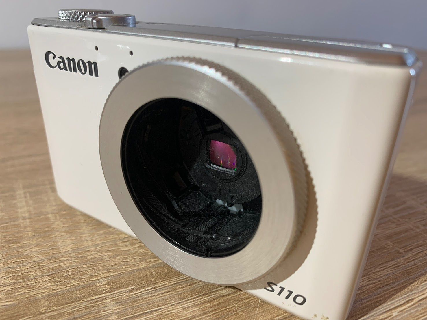 6746 Canon PowerShot S110 ホワイト デジカメ - メルカリ