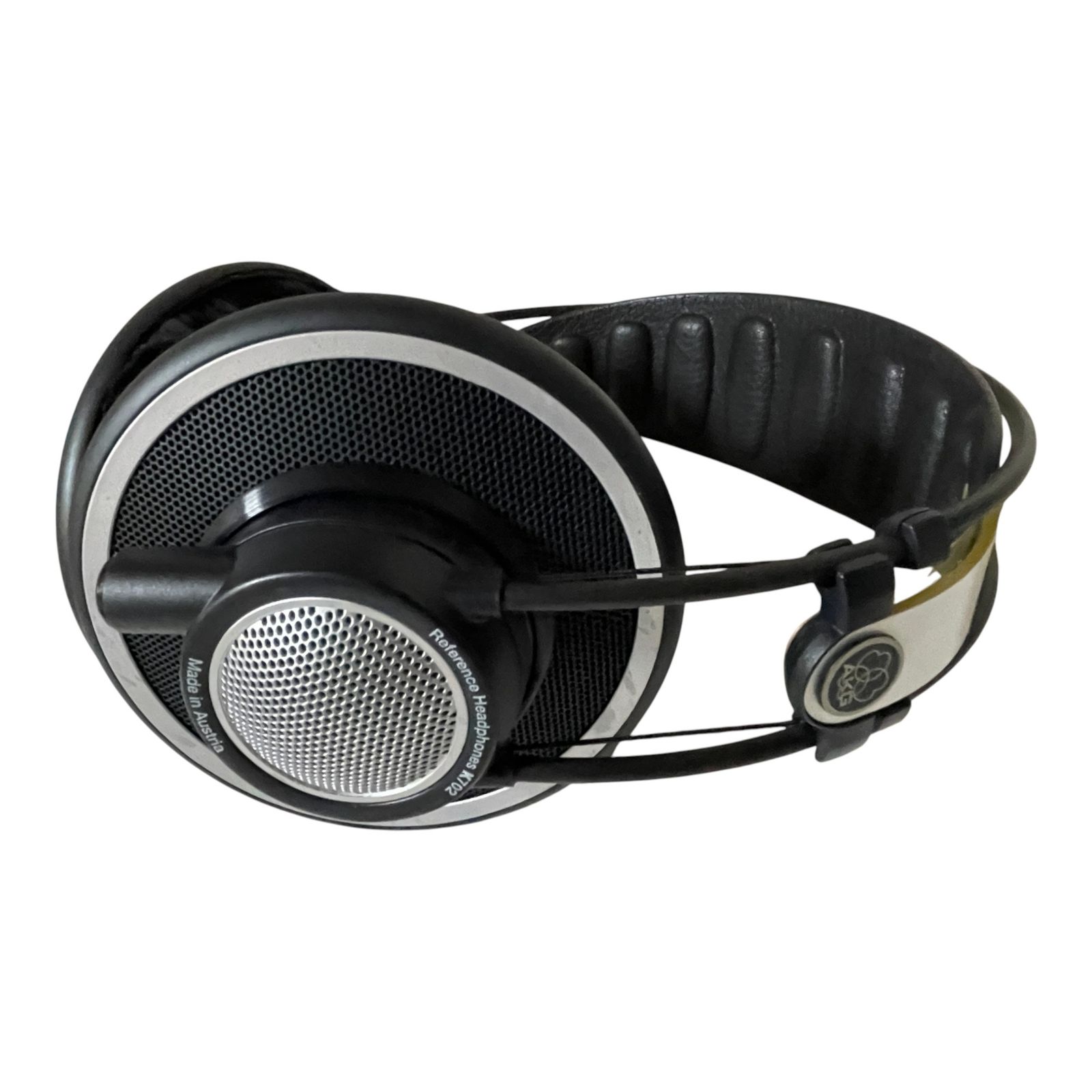 AKG K702 ヘッドホン エコメルカリ便を選択の場合、200円値下げOK Amazon.co.jp: AKG K702 オープンエアー型ヘッドホン : 家電＆カメラ