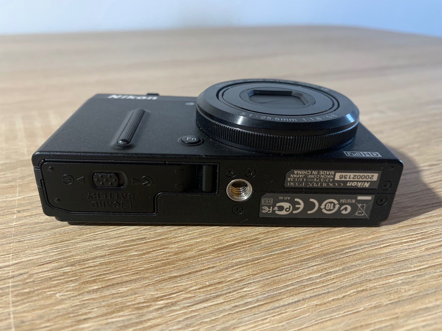 6748 Nikon COOLPIX P330 ブラック デジカメ - メルカリ